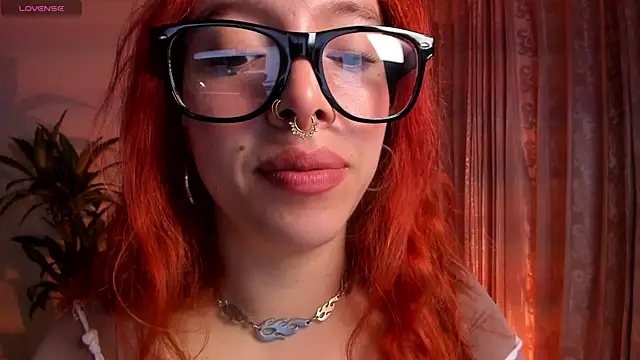 Snapshot of bri_von_dhara__ chatting on 09/22/25, 10:50 bri von dhara online show from 09/22/25, 10:50