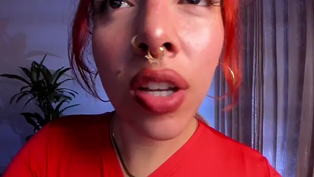 Snapshot of bri_von_dhara__ chatting on 09/23/25, 03:37 bri von dhara online show from 09/23/25, 03:37