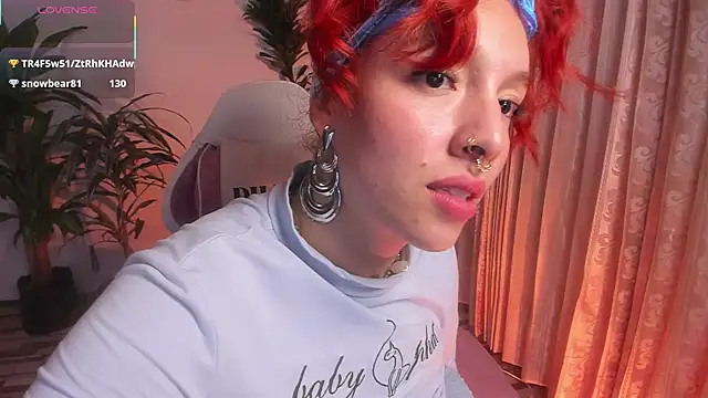 Snapshot of bri_von_dhara__ chatting on 10/25/25, 05:40 bri von dhara online show from 10/25/25, 05:40