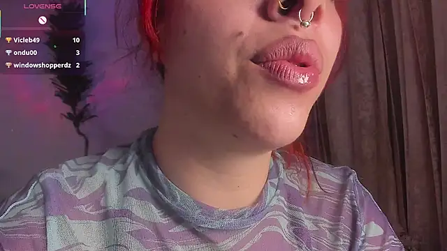 Snapshot of bri_von_dhara__ chatting on 11/08/25, 01:00 bri von dhara online show from 11/08/25, 01:00