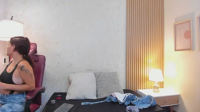 aliceandsia online show from 03/15/26, 01:06