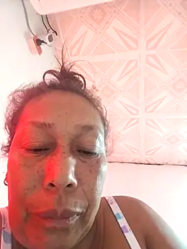 Naomi-Mature online show from 12/16/25, 08:41