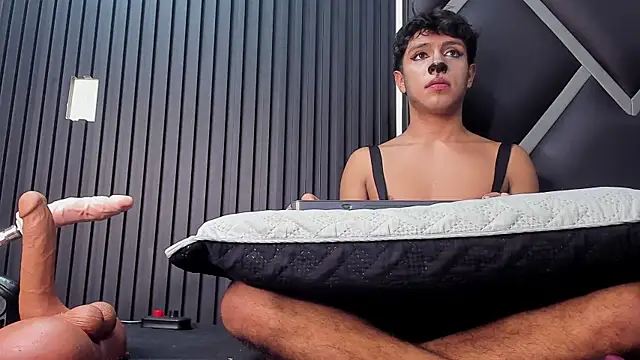 maximiliano jam online show from 10/08/25, 05:05