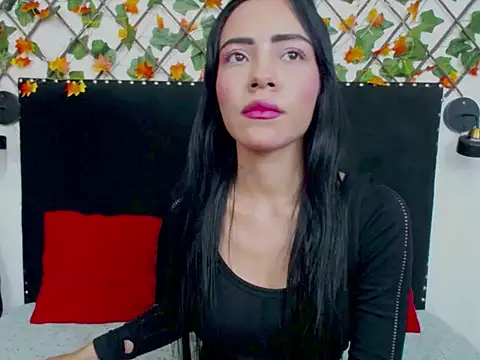 Snapshot of valerythompsonper chatting on 01/11/26, 03:22 valerythompsonper online show from 01/11/26, 03:22