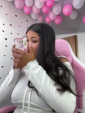 SharaRous online show from 04/02/26, 07:22