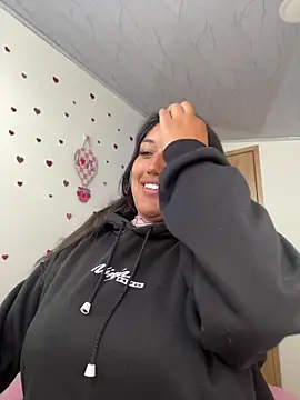 SharaRous online show from 04/19/26, 08:44