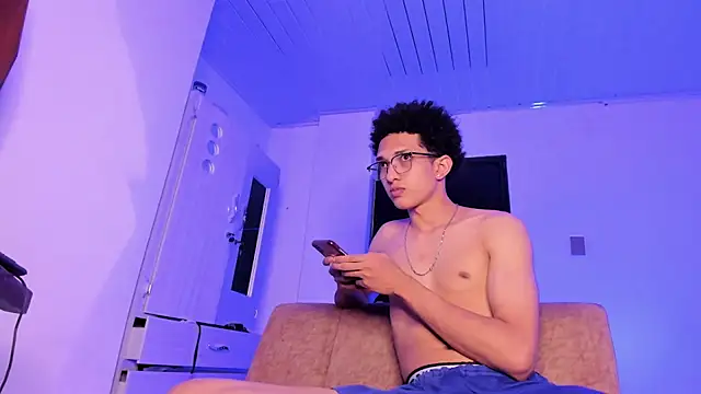 Cj davis  online show from 04/08/26, 03:50