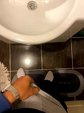 SolomonHej4 online show from 11/15/25, 01:07