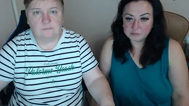 Snapshot of Bertie_Adeline chatting on 09/17/25, 05:36 Bertie Adeline online show from 09/17/25, 05:36