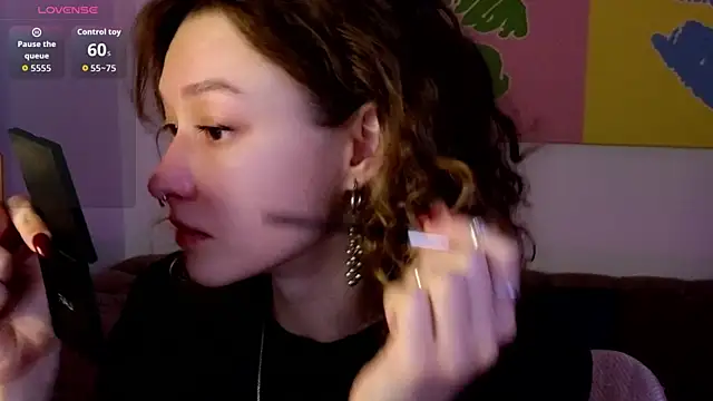   grace   online show from 10/31/25, 10:27