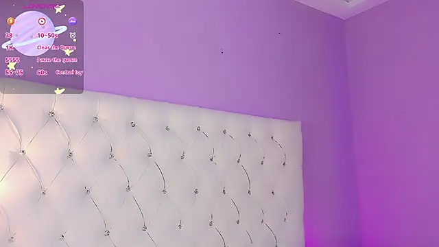 DaniielaV online show from 02/12/26, 02:01