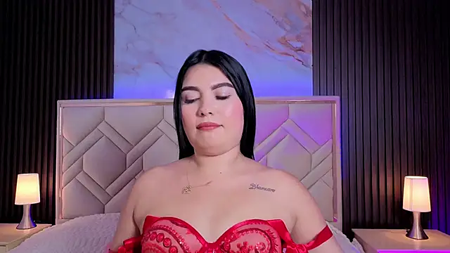 MiaaFarrel online show from 02/26/26, 07:24