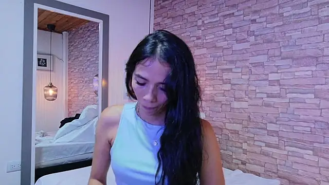 Martina thompson69 online show from 01/15/26, 05:05