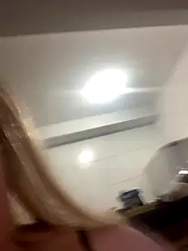 Snapshot of loiragoxtosinnha chatting on 09/10/25, 03:06 loiragoxtosinnha online show from 09/10/25, 03:06