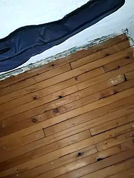 Leo est online show from 10/16/25, 06:36