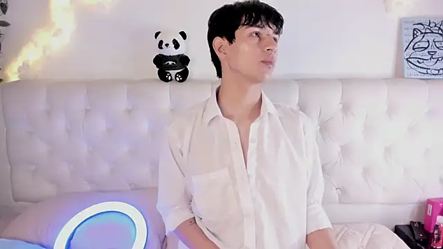 AleAurarashi online show from 01/06/26, 04:27