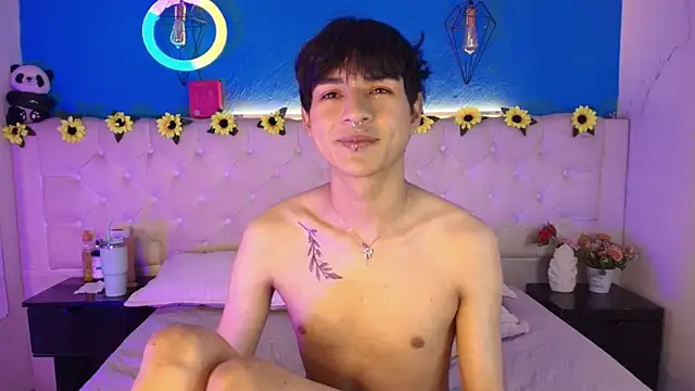 AleAurarashi online show from 03/31/26, 03:30