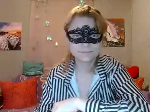 Miss Nona online show from 04/23/26, 12:29