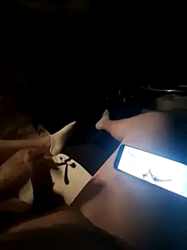 maciasgda online show from 11/19/25, 04:29