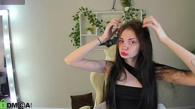 Jennie Hunter online show from 11/04/25, 09:19