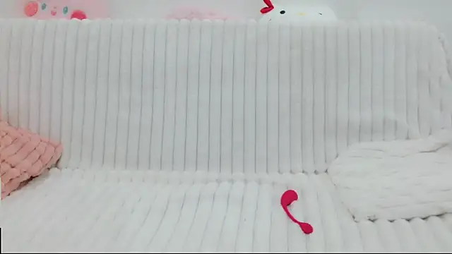 Emmahahaha17 online show from 11/01/25, 02:19