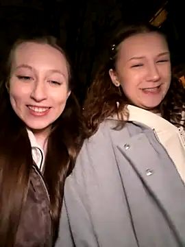 FroggyAnna online show from 11/06/25, 05:14