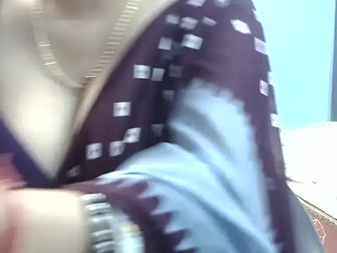 Queen snehal online show from 04/23/26, 11:09