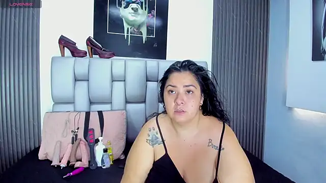 Bora Lajuana online show from 04/16/26, 07:47