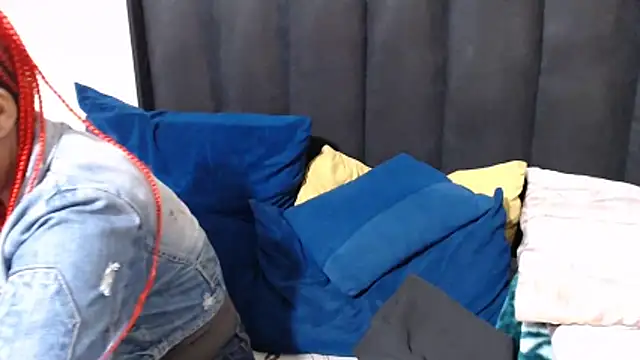 Hotsexyberry21 online show from 11/24/25, 08:47