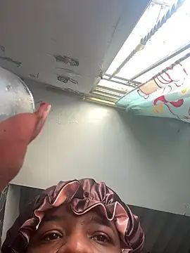 LicyEvans1 online show from 04/03/26, 08:07