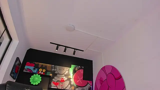 miIa bratz online show from 02/24/26, 07:34