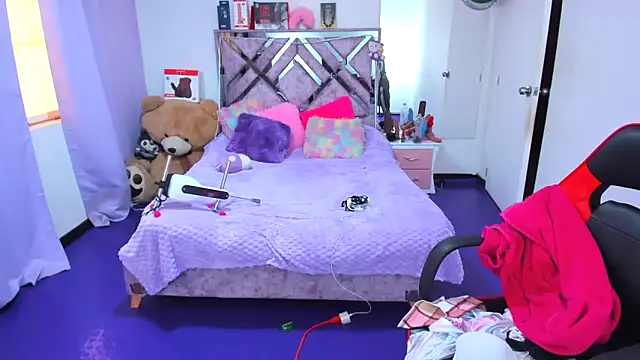 Luna Analya online show from 04/09/26, 01:05