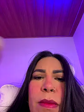 Vicky Saidi online show from 11/15/25, 11:40