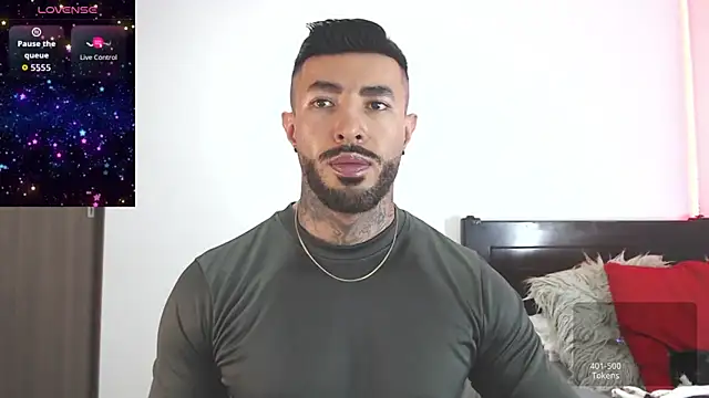 andrea de lucaa online show from 03/19/26, 03:10