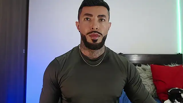 andrea de lucaa online show from 04/14/26, 04:29