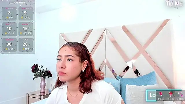 megannherrera online show from 02/12/26, 07:42