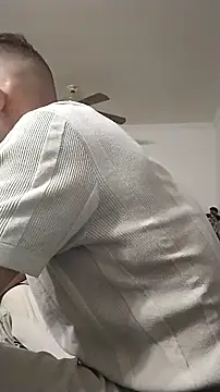 whoadiestreams online show from 11/20/25, 02:01