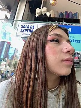 Snapshot of Isabella18_pink chatting on 07/28/26, 03:08 Isabella18 pink online show from 07/28/26, 03:08