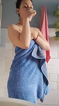 lindasyt online show from 11/24/25, 03:01