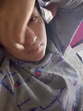 RAKEL37 online show from 04/18/26, 01:31