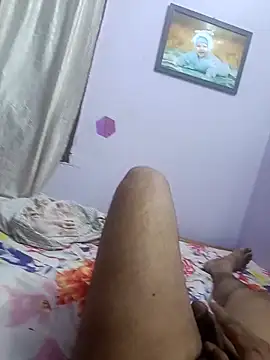 maddy3108 online show from 09/12/25, 04:12