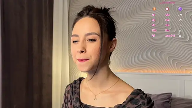 MiaSweetasHoney online show from 03/26/26, 07:47