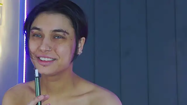 VioletAsh online show from 10/09/25, 04:54