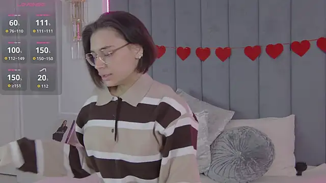 VioletAsh online show from 03/05/26, 04:52