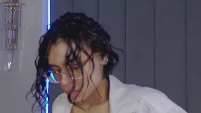 VioletAsh online show from 03/23/26, 04:38