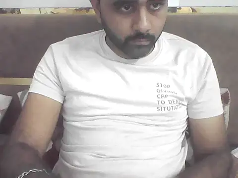 Snapshot of joshisdwe chatting on 11/02/25, 06:21 joshisdwe online show from 11/02/25, 06:21