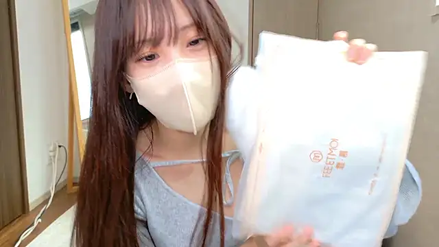 riri  nyan o0 online show from 03/04/26, 05:13