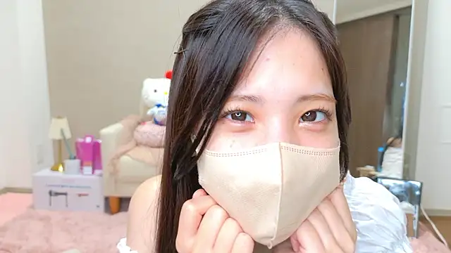 riri  nyan o0 online show from 07/04/26, 10:43