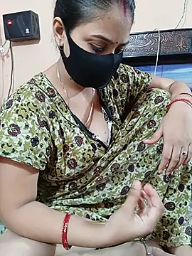 Snapshot of Priyanka_Pal chatting on 06/12/26, 02:38 Priyanka Pal online show from 06/12/26, 02:38