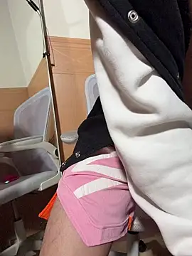 XTTX49 online show from 02/11/26, 12:54